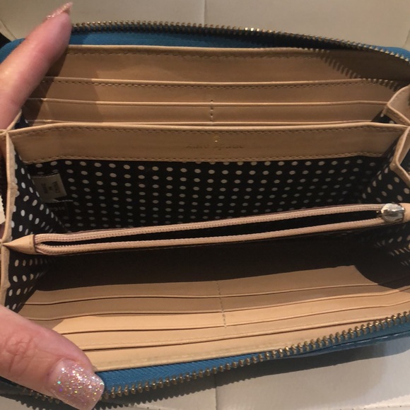 Kate spade New York wallet - Picture 8 of 9
